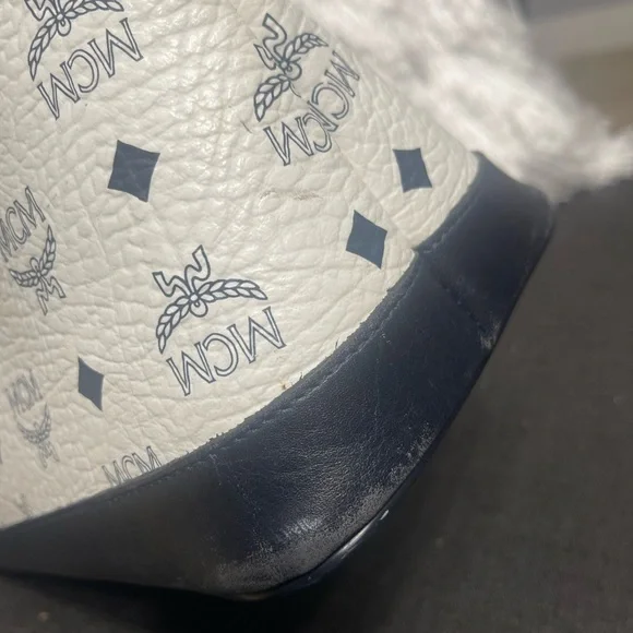 🤗 SOLD 🤗 MCM Satchel with Gold Accents - Picture 10 of 12